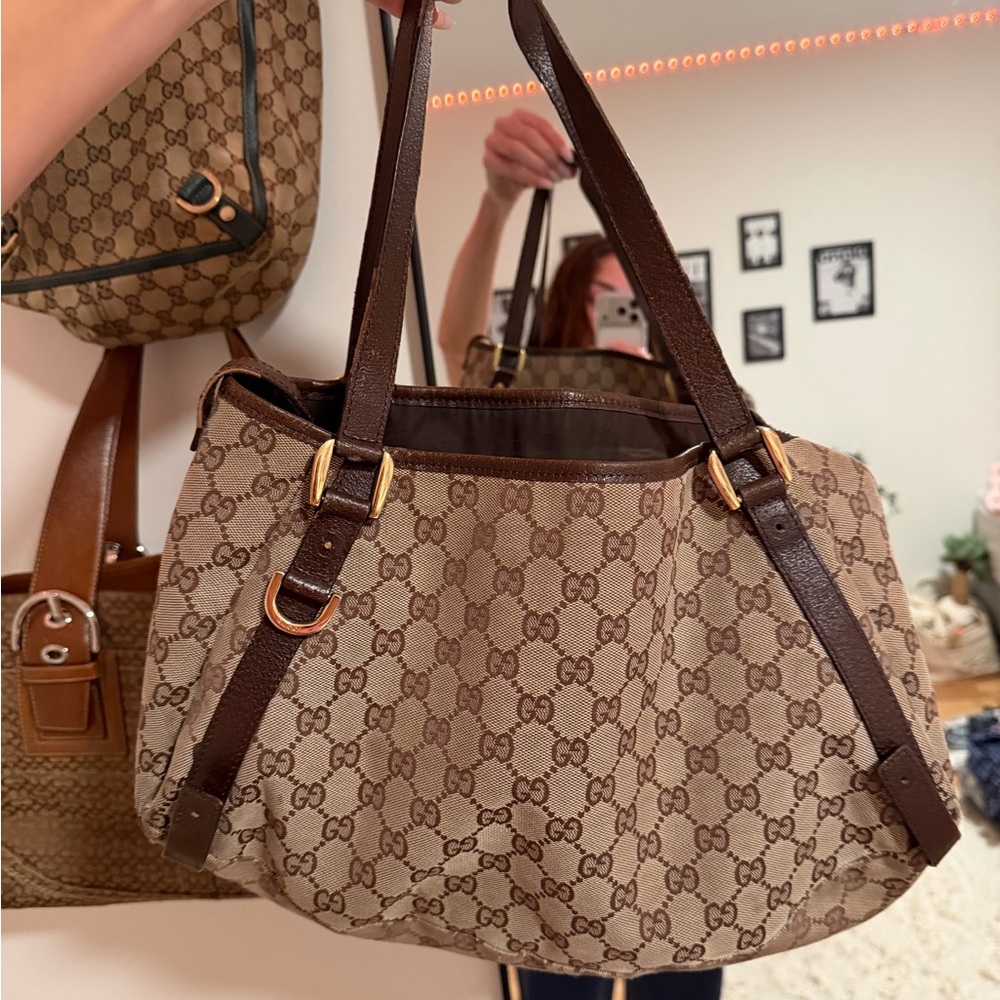 authentic gucci shoulder bag